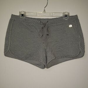 GAP Fit Shorts Womens Small Quilted Diamond Light Gray Drawstring Athletic